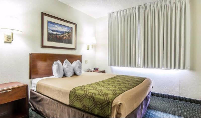 Belle Aire Motel - Downtown Convention Center - Gatlinburg Ngoại thất bức ảnh
